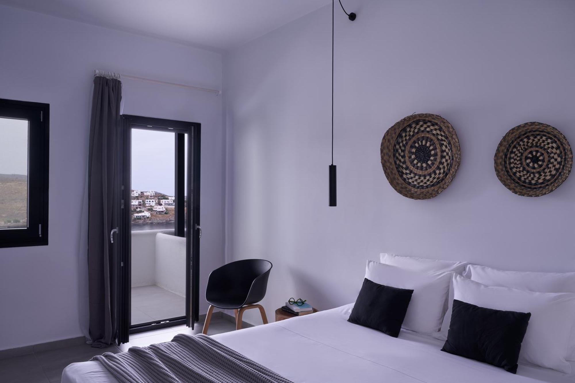 The Thermia Suites Kythnos Exterior photo